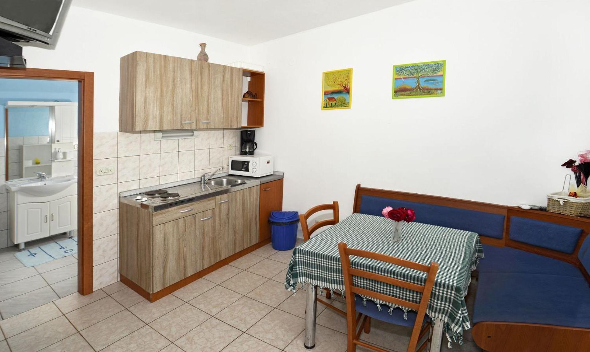 Apartments Toni Maslinica Exterior photo